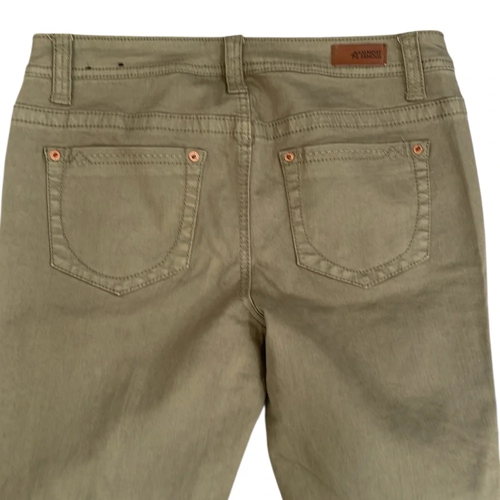 Almost‎ Famous Distress Skinny Jeans